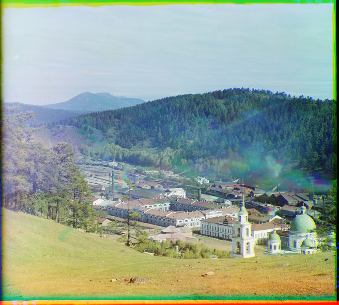 Вид на г. Таганай с Бутыловской горы