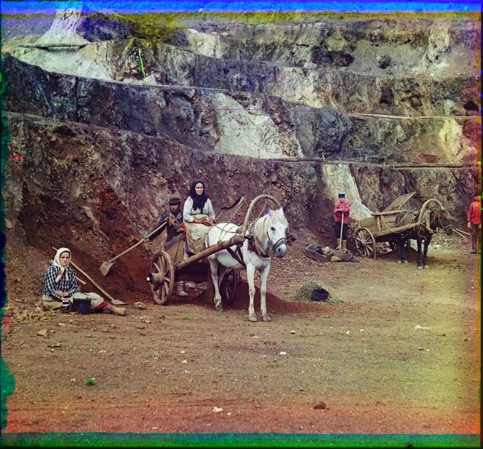 Работа на Бакальском руднике