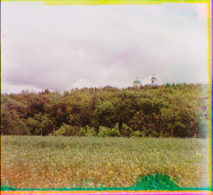 Вид на Рафаиловскую Успенскую общину с берега р. Исети