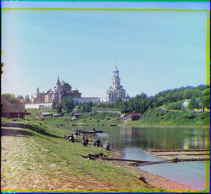 Борисоглебский монастырь с моста