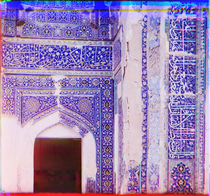 Образцы мозаичных стен в Шах-Зинде